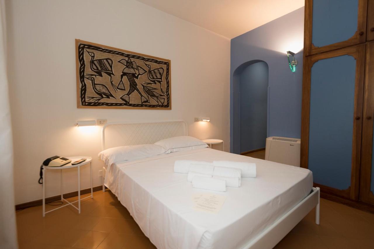 Mami Sabaudia Hotel Εξωτερικό φωτογραφία