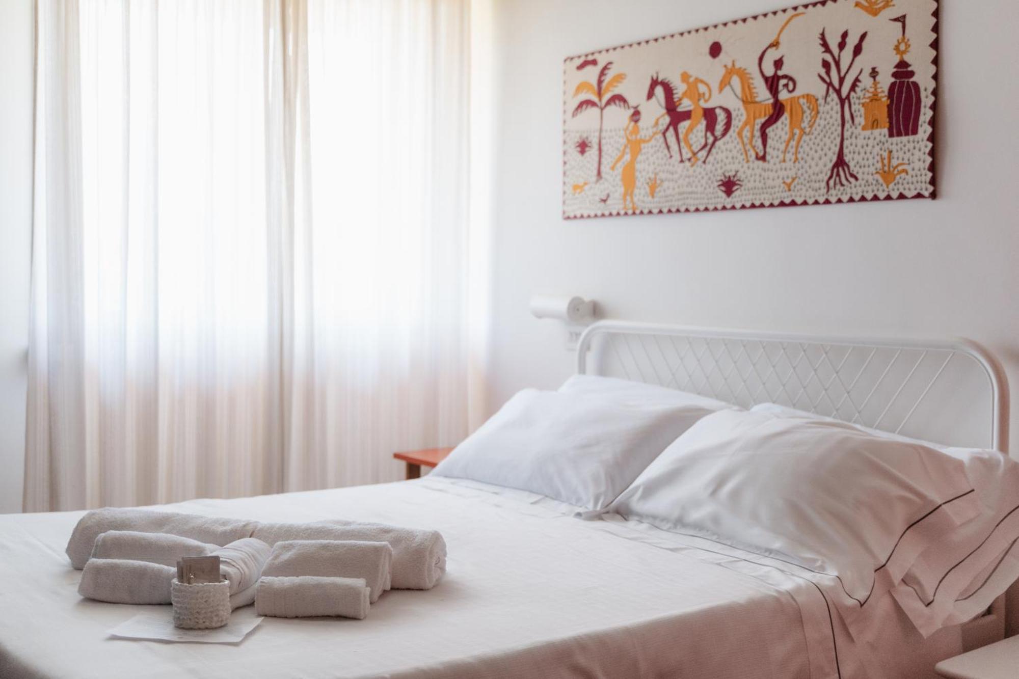 Mami Sabaudia Hotel Εξωτερικό φωτογραφία