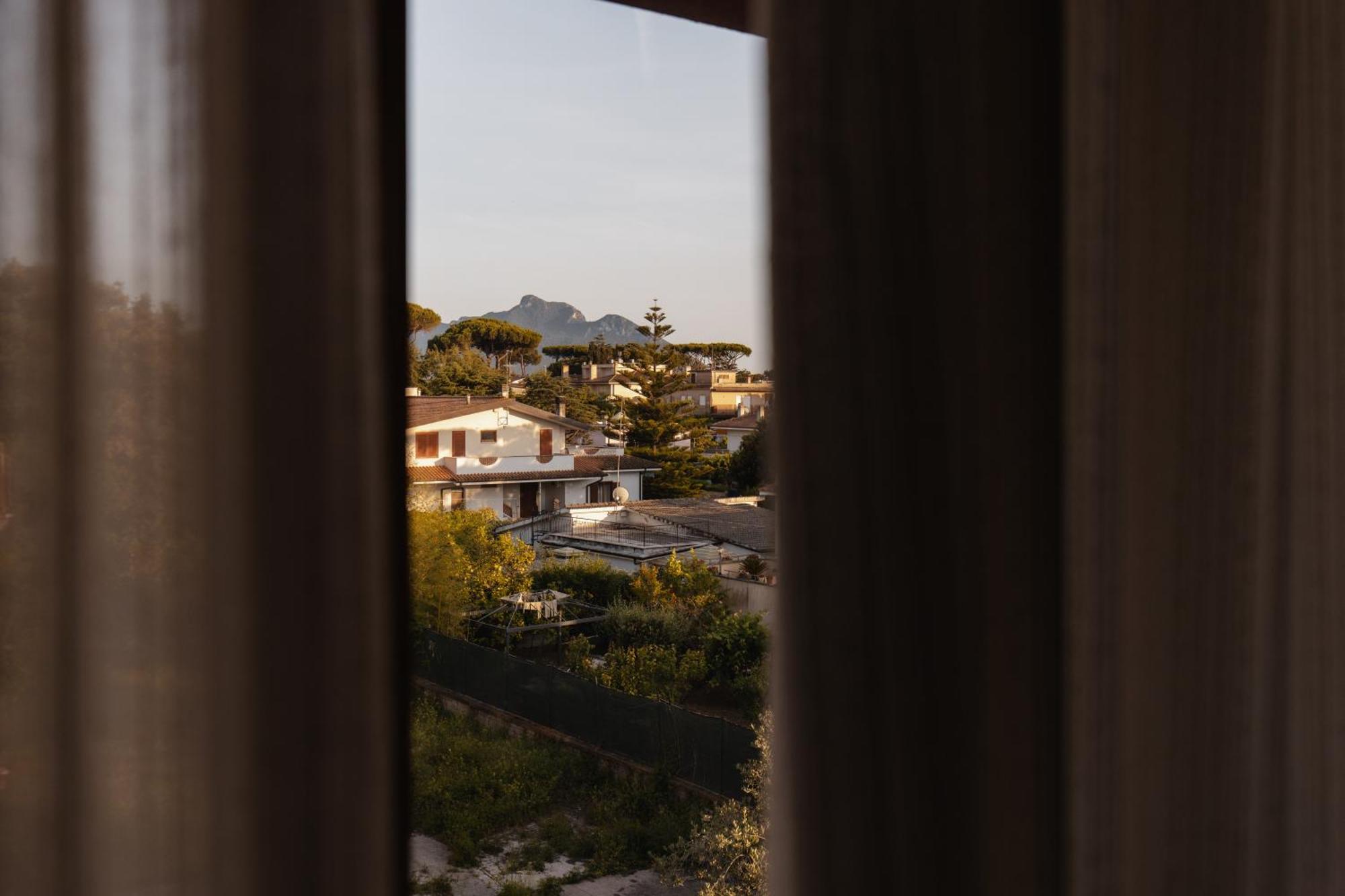 Mami Sabaudia Hotel Εξωτερικό φωτογραφία