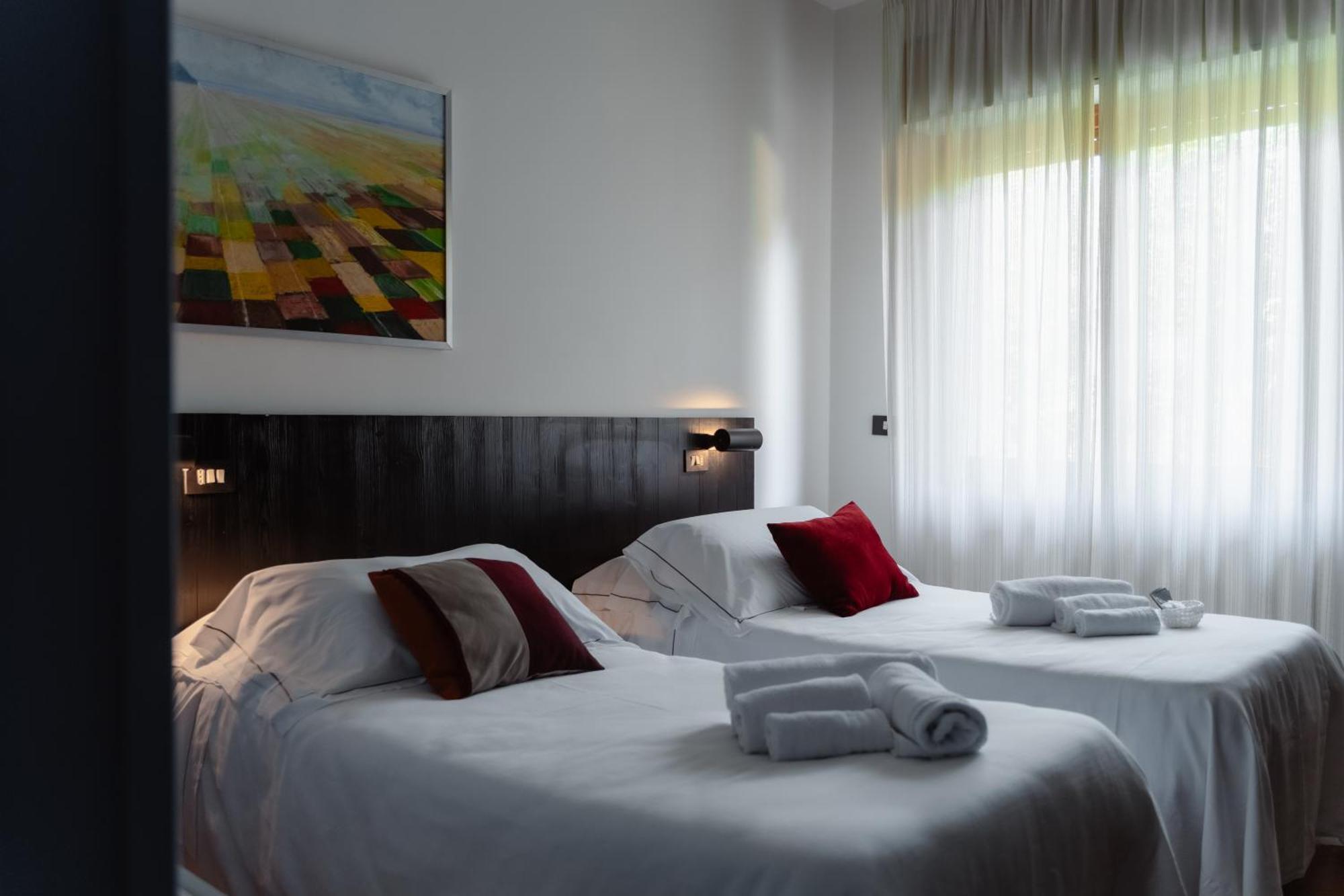 Mami Sabaudia Hotel Εξωτερικό φωτογραφία